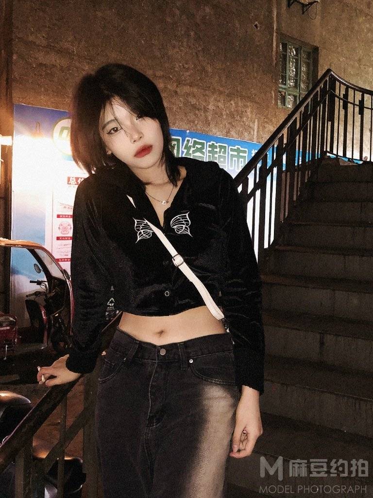 胶片模特