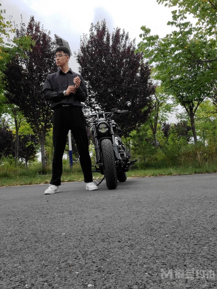 暗黑模特