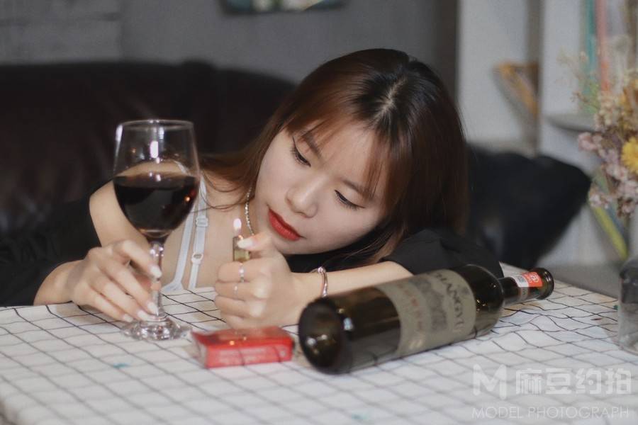 暗黑模特