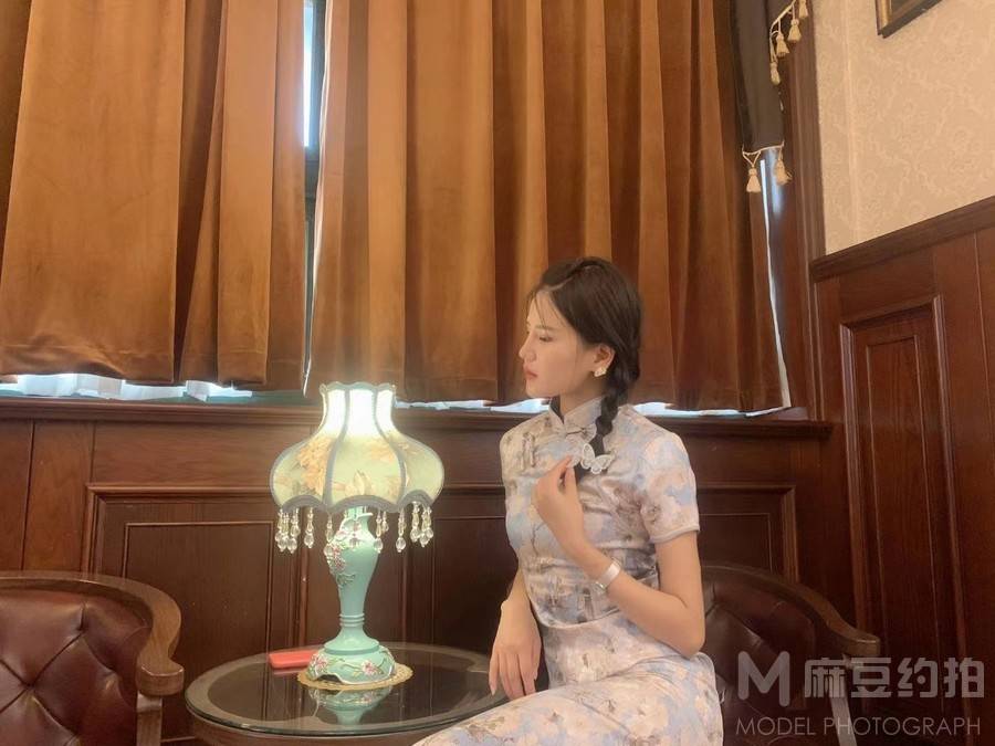 民国模特