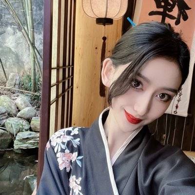 黑白模特