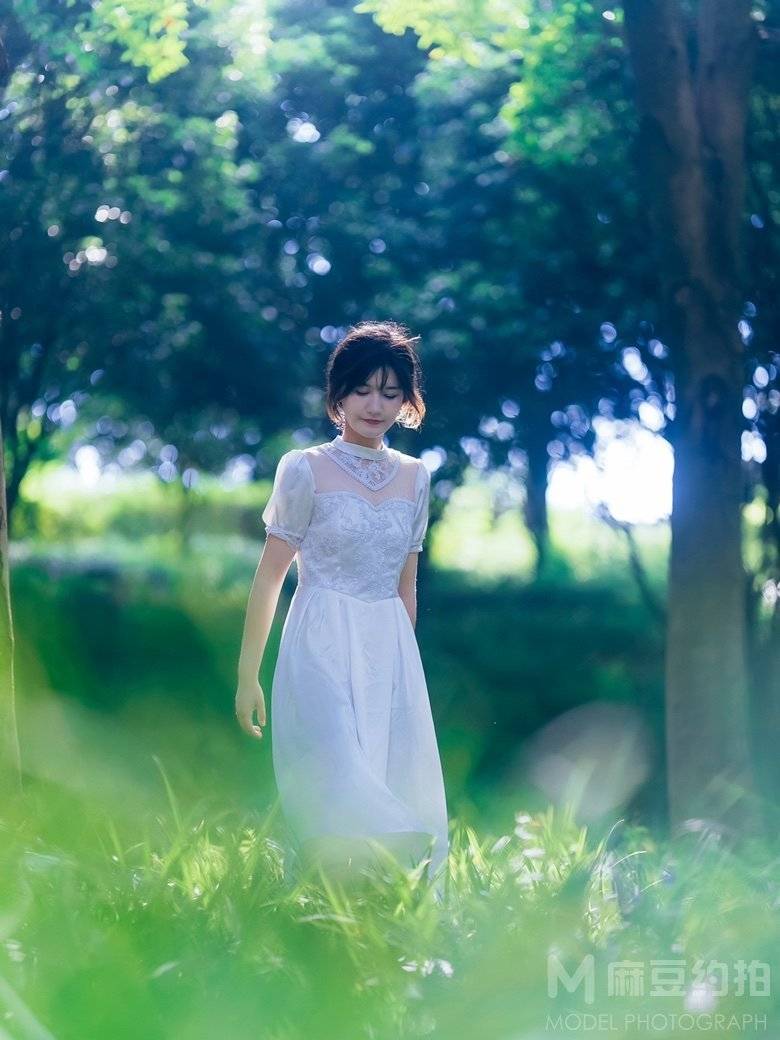 清新模特