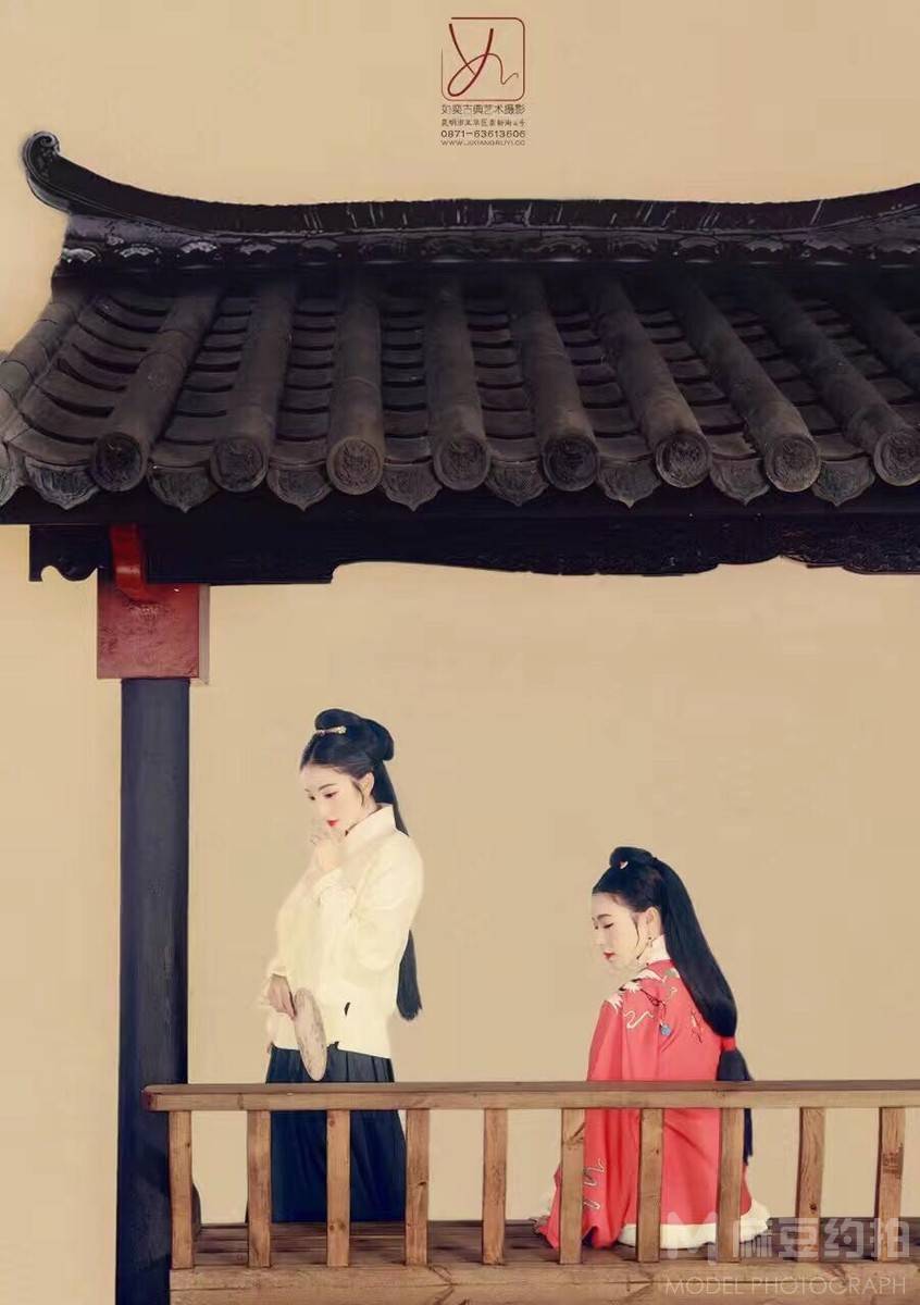 汉服模特