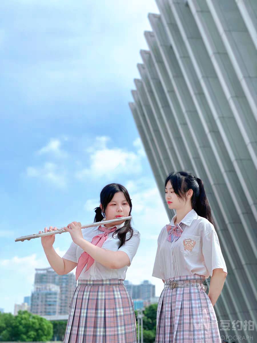 校园模特
