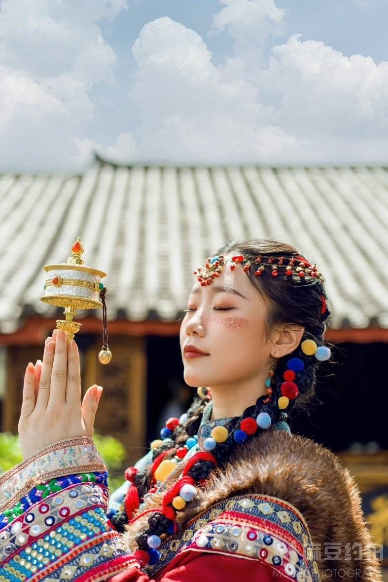 妆容模特