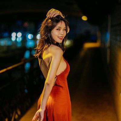 夜景模特