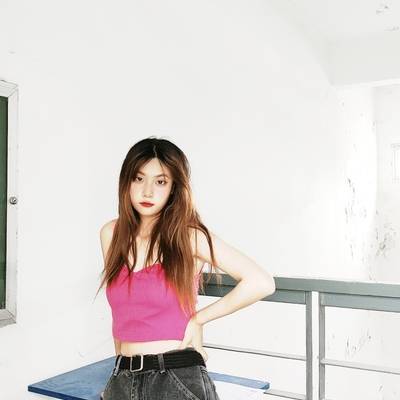 宝丽来模特