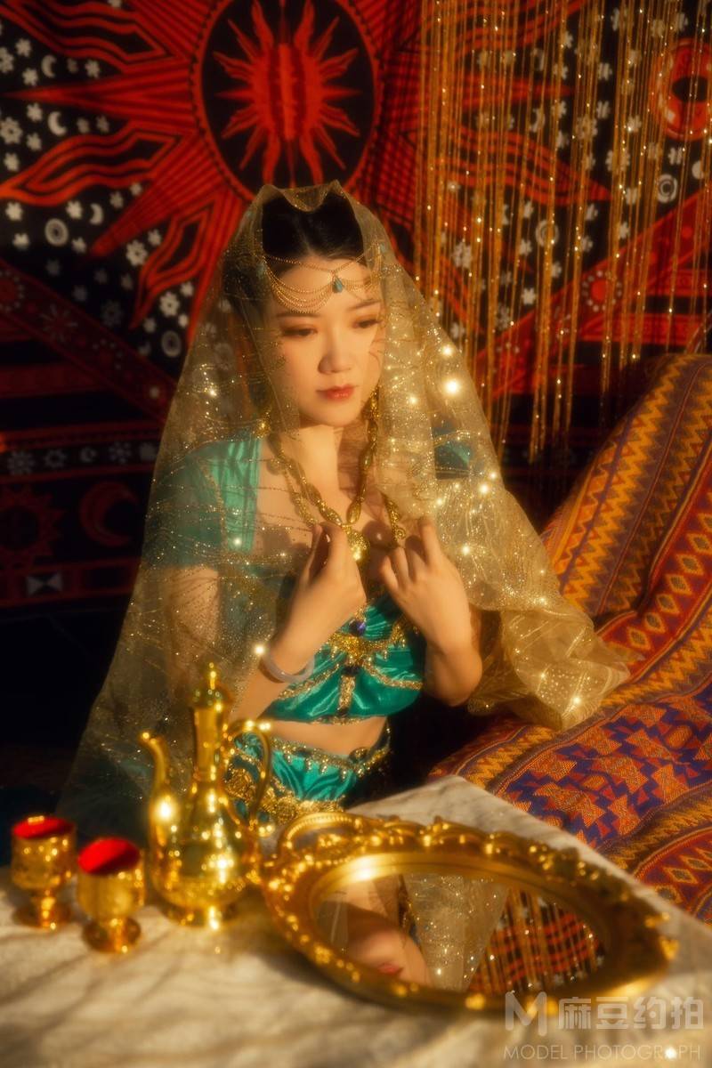 妆容模特