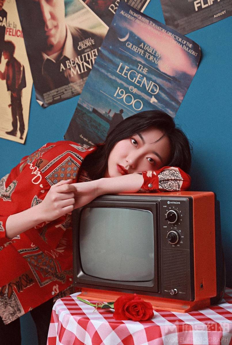 情绪模特