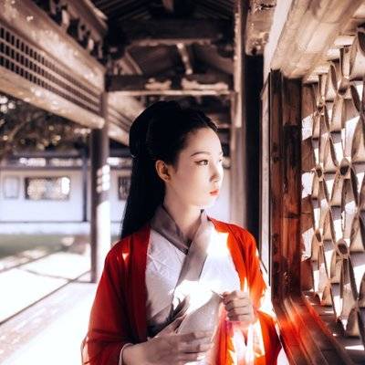 汉服模特