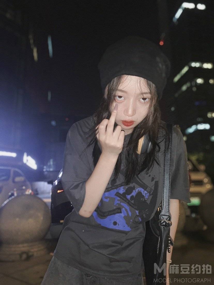 暗黑模特