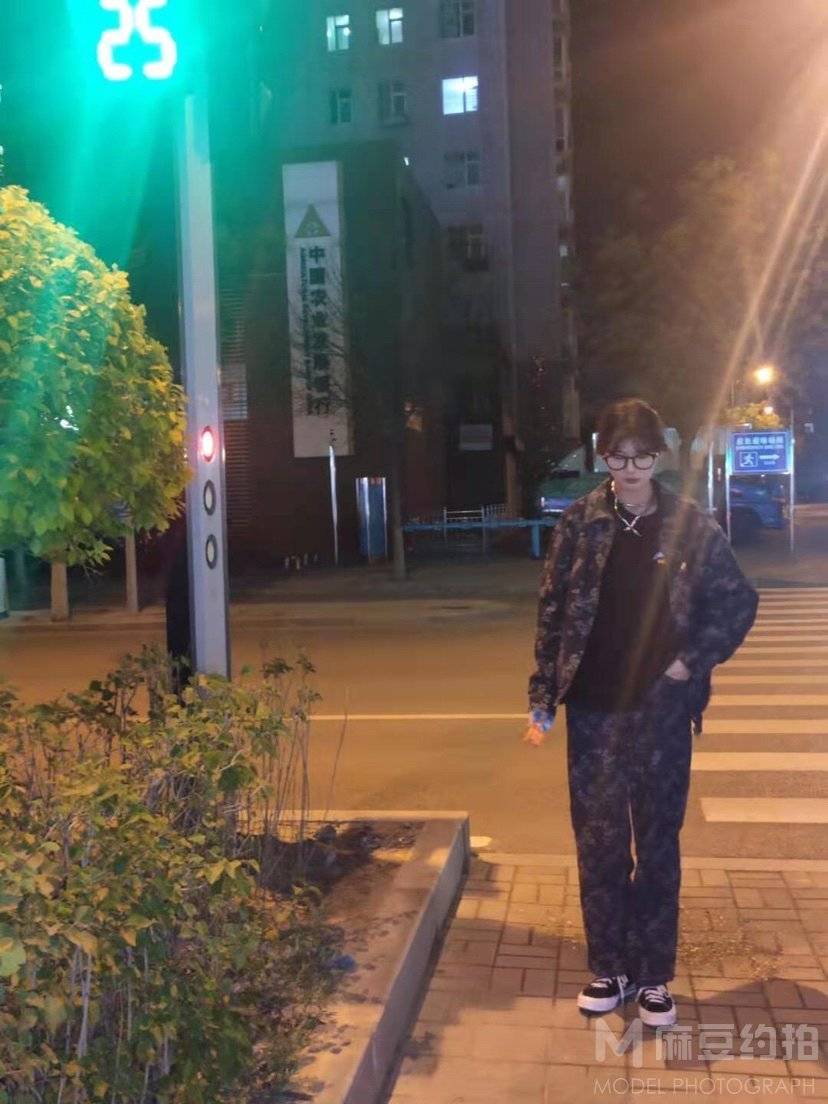 情侣模特