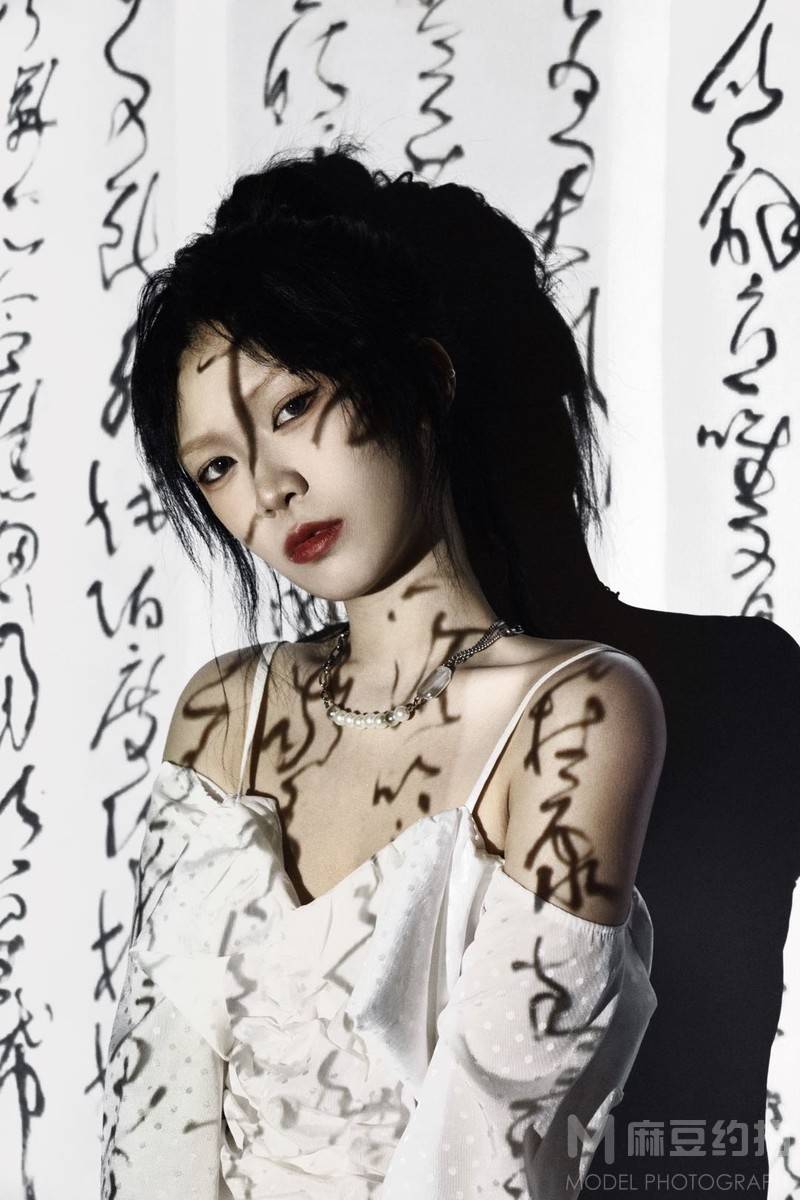 妆容模特