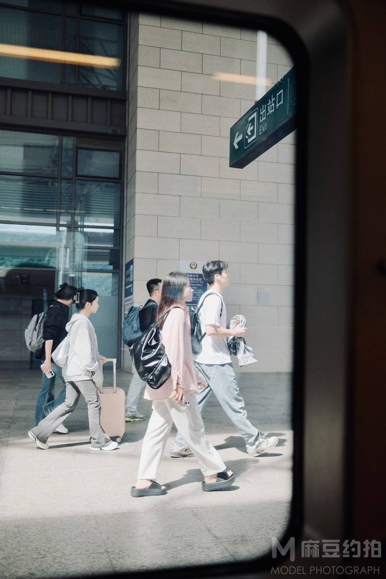 纪实模特