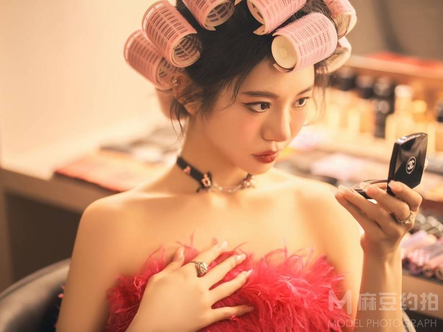 妆容模特
