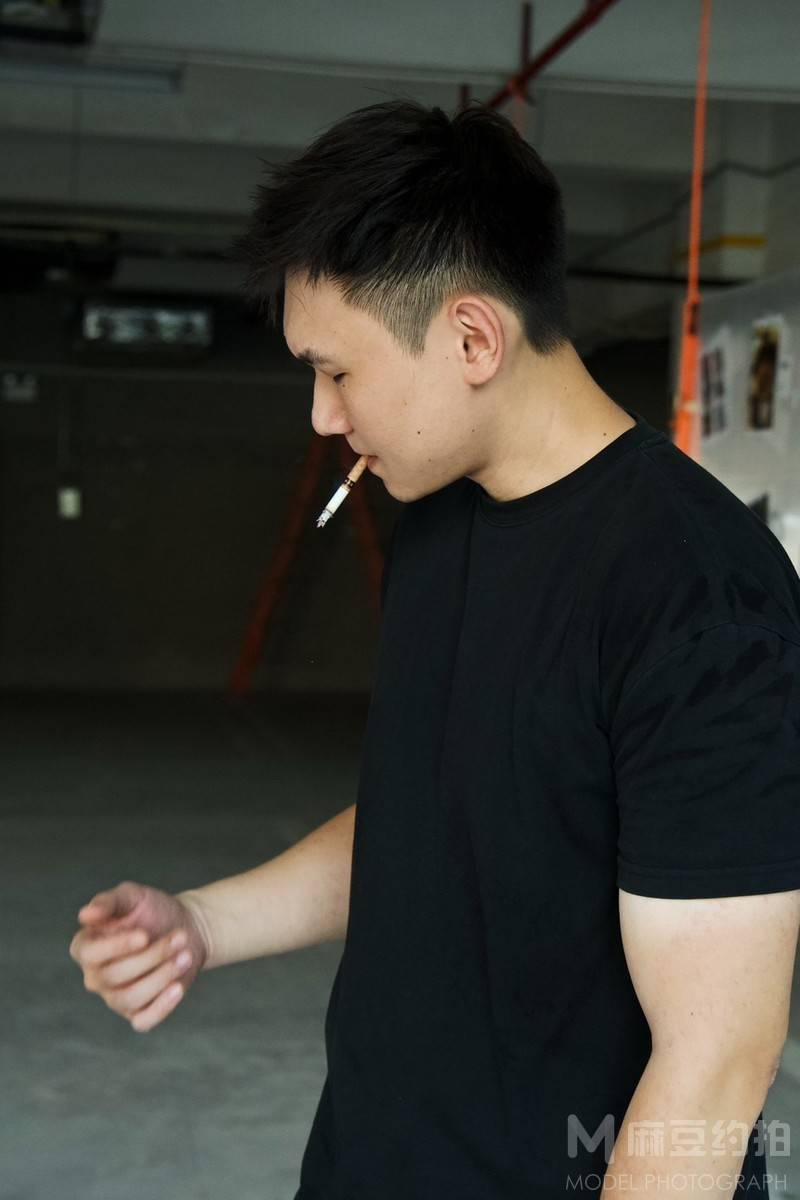 纪实模特