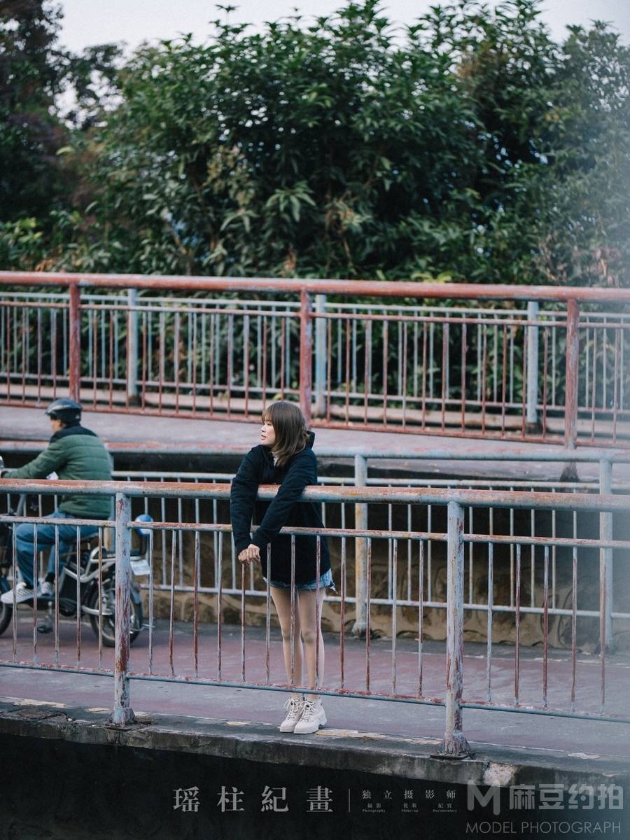 胶片模特