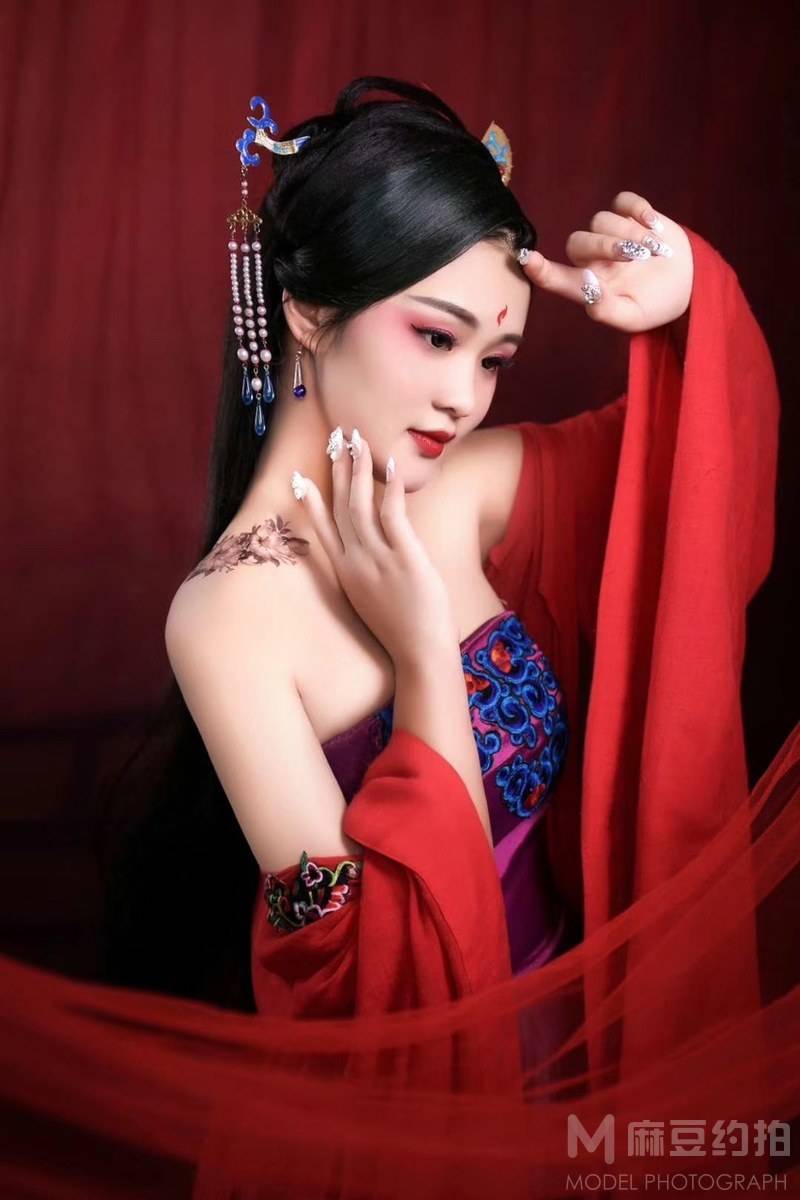 情侣模特