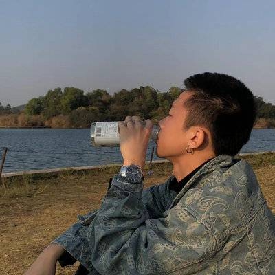 黑白模特