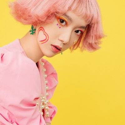 妆容模特