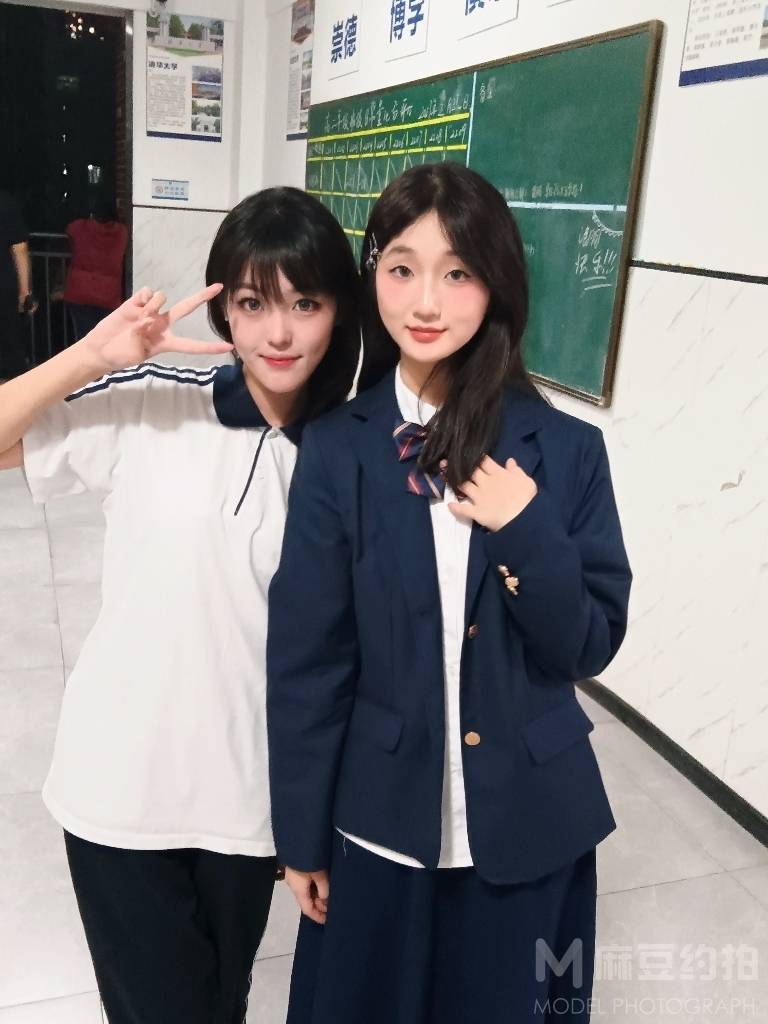 校园模特