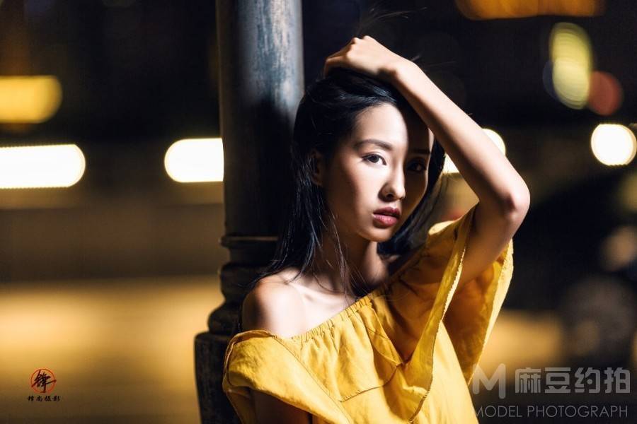 夜景模特