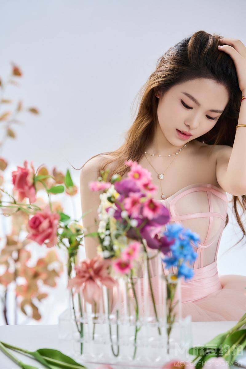 纪实模特
