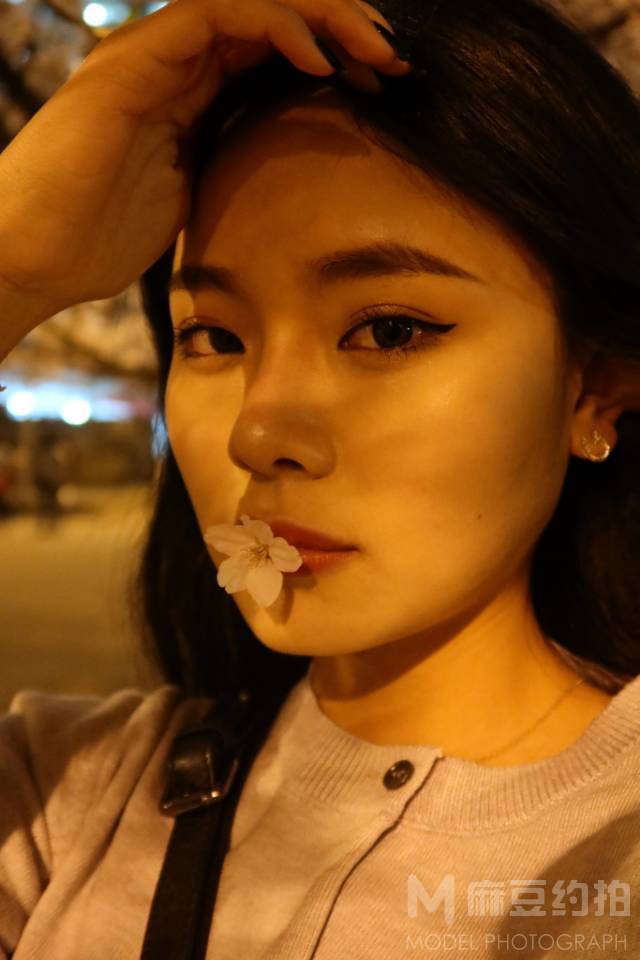 夜景模特