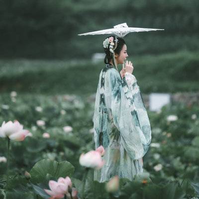 汉服模特