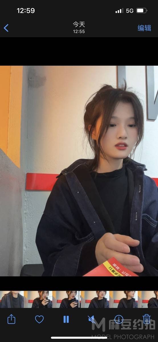 校园模特