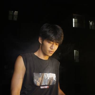 黑白模特