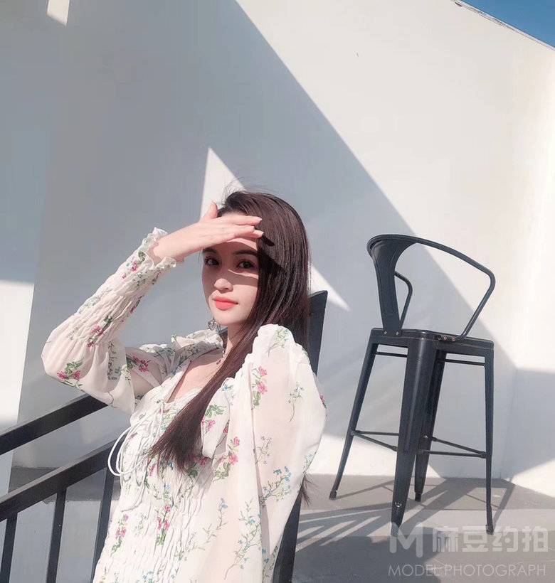 胶片模特
