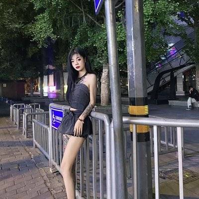 暗黑模特