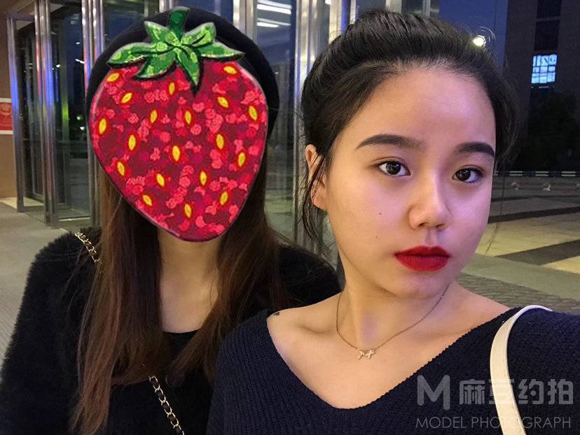 妆容模特