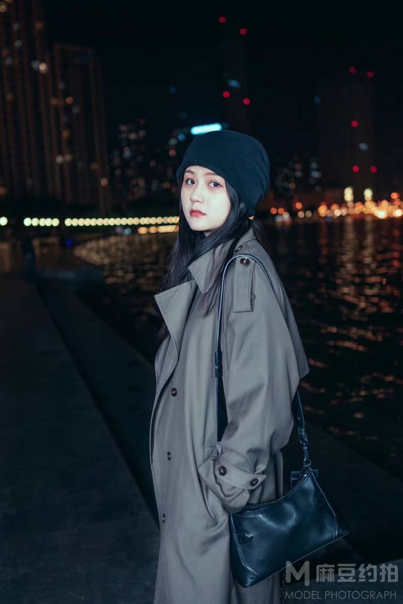 夜景模特