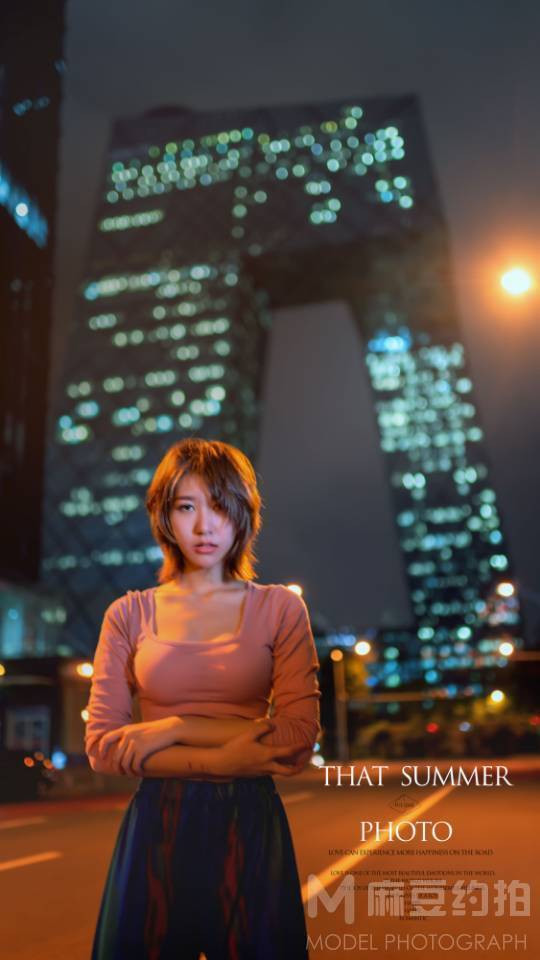 情绪模特