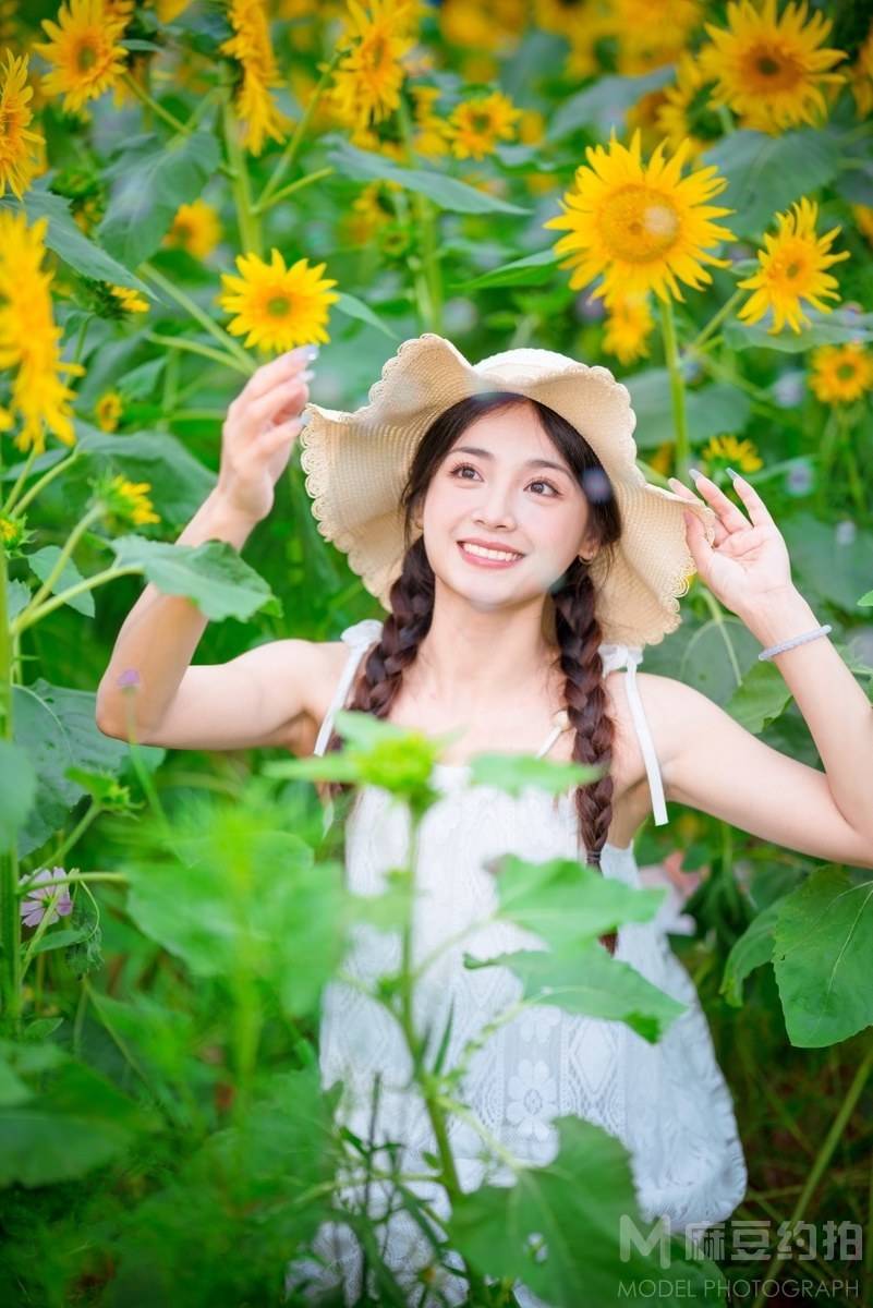 清新模特