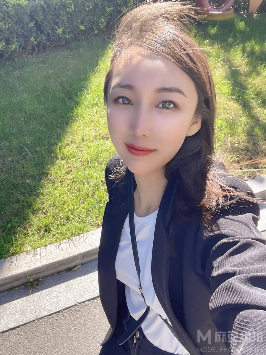 商务模特