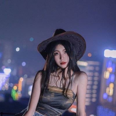 夜景模特