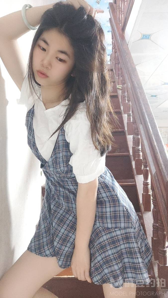 清新模特