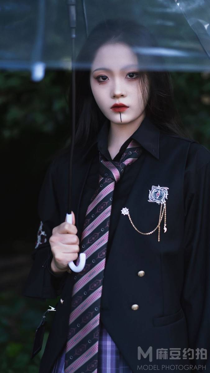 暗黑模特