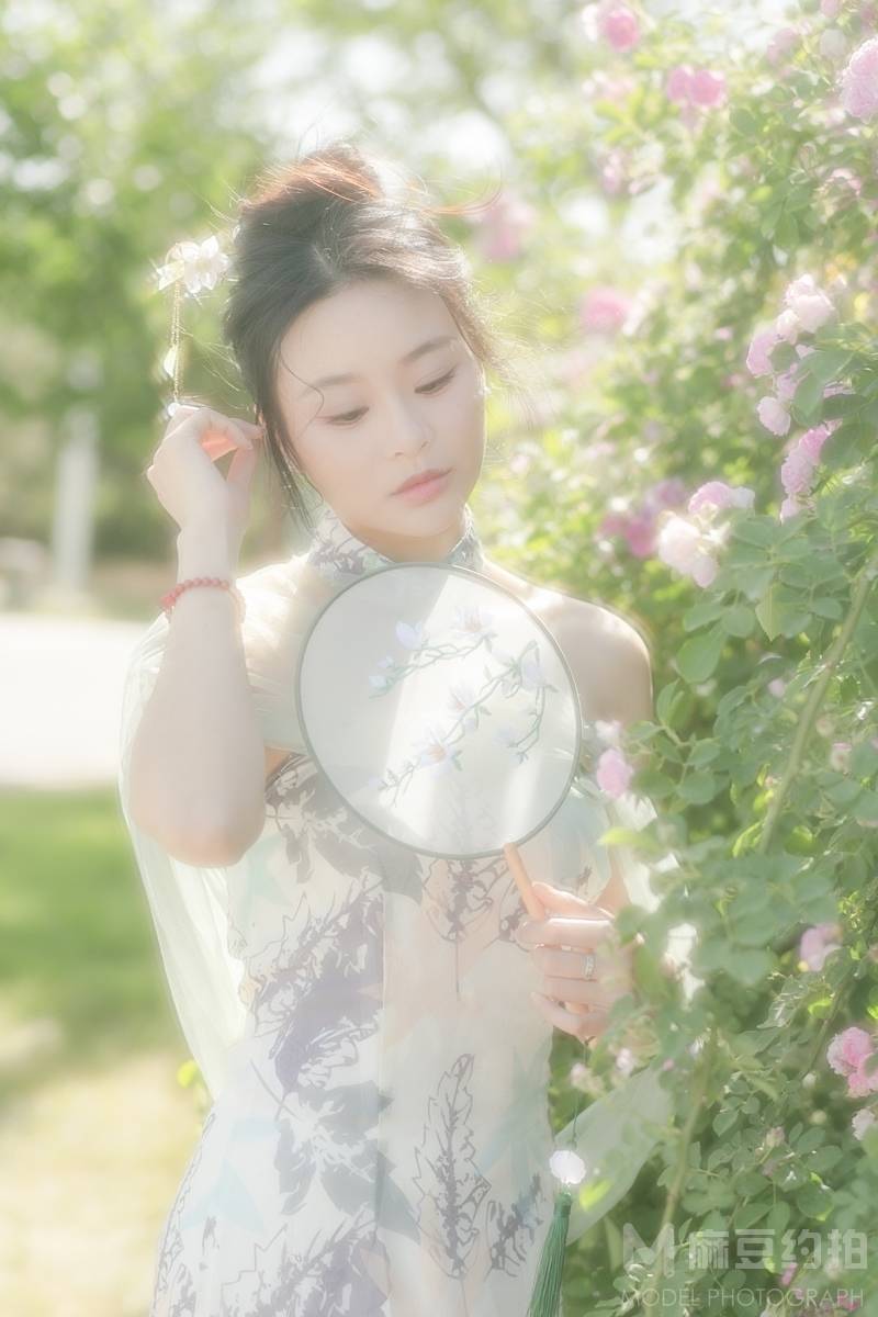 清新模特