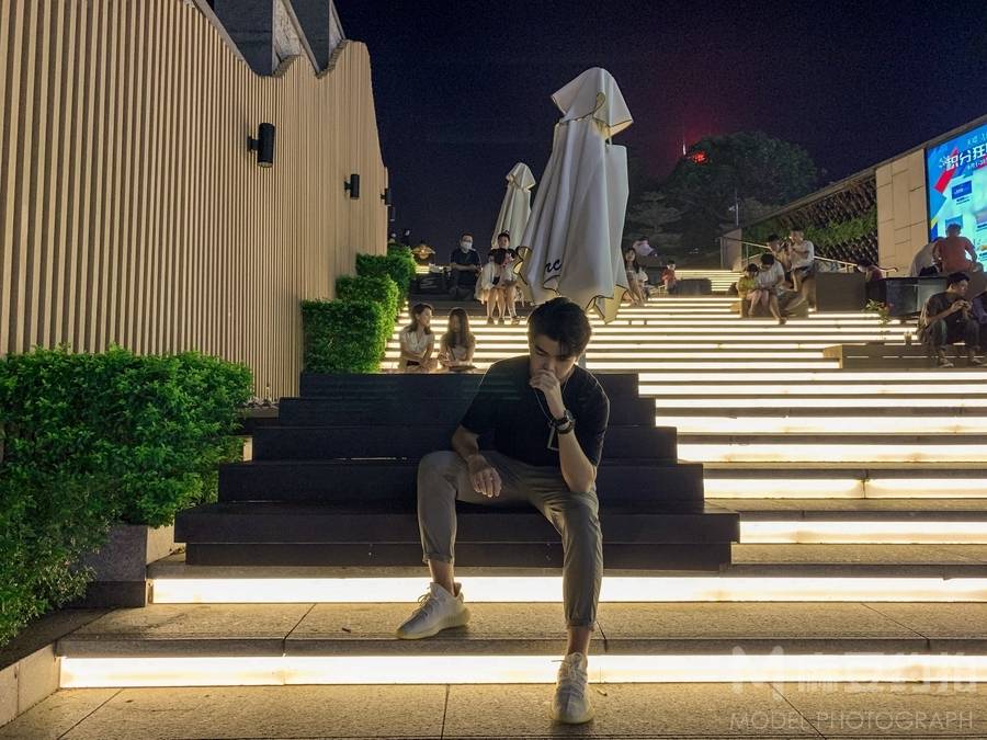 清新模特