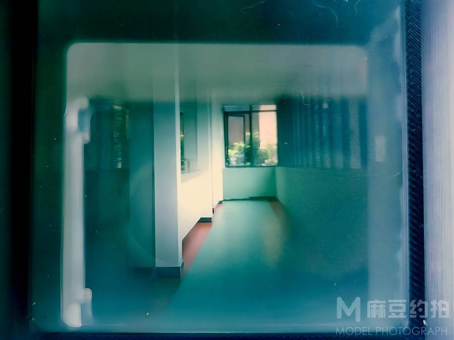 胶片模特