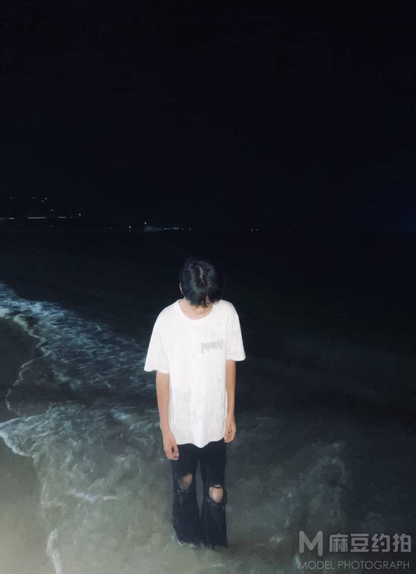 胶片模特
