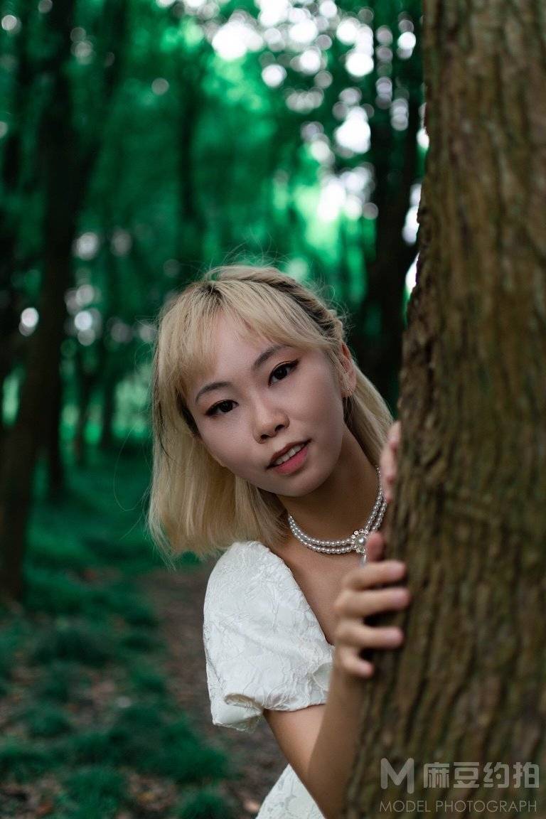 清新模特