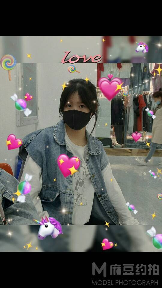 校园模特