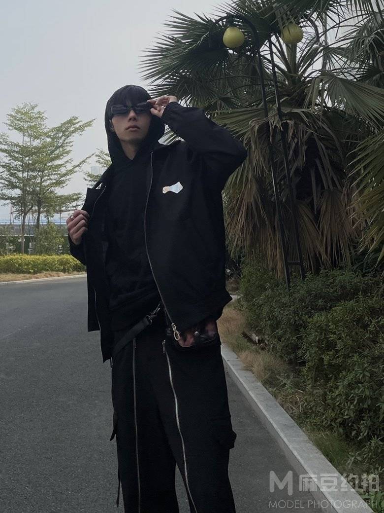 暗黑模特
