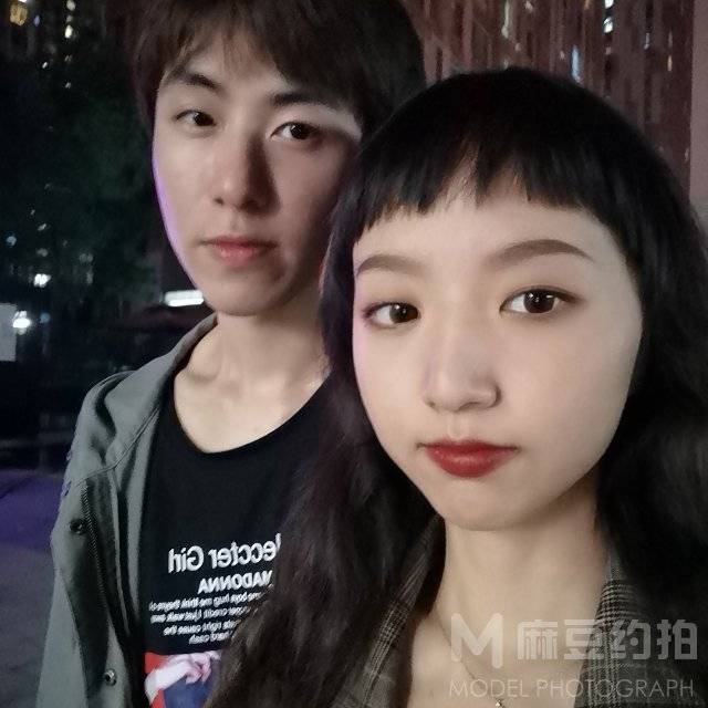 情侣模特