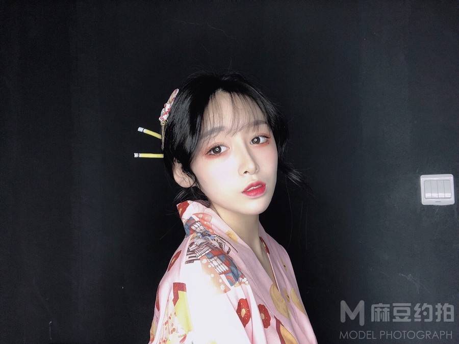 和服模特